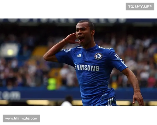 揭秘阿什利科尔职业生涯中为何坚定选择左后卫这一关键位置